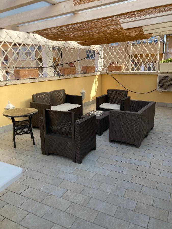 Al Civico 32 Hotell Roma Eksteriør bilde