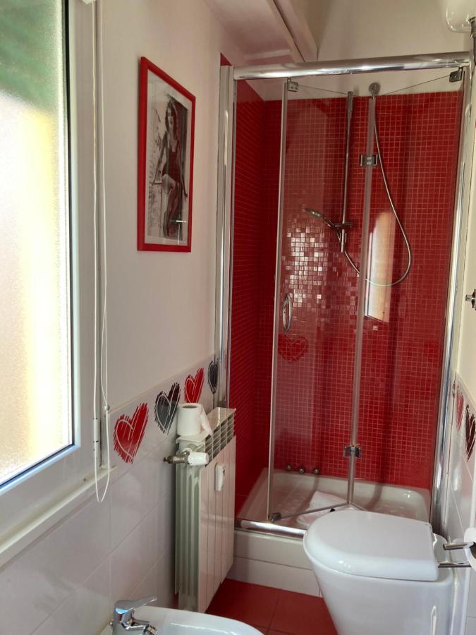Al Civico 32 Hotell Roma Eksteriør bilde